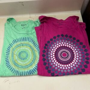 Two Columbia women’s shirts size xl